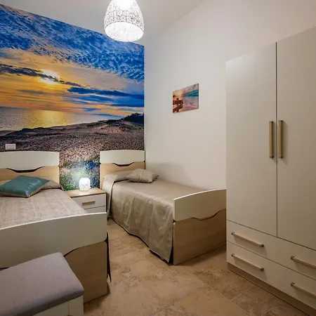 Maemi Apartment *