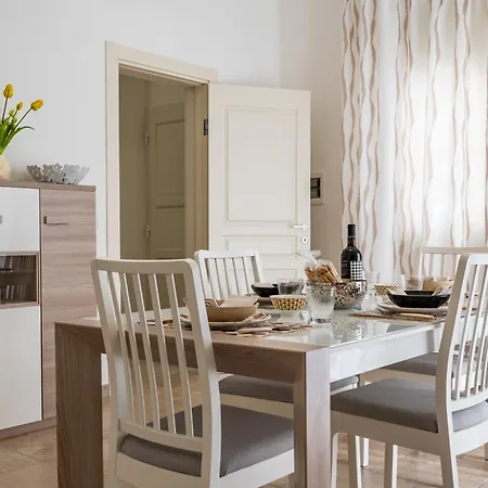 Maemi Apartment Maruggio