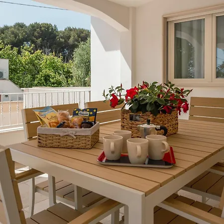 Apartment Maemi *