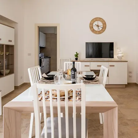 Maemi - Campomarino - *